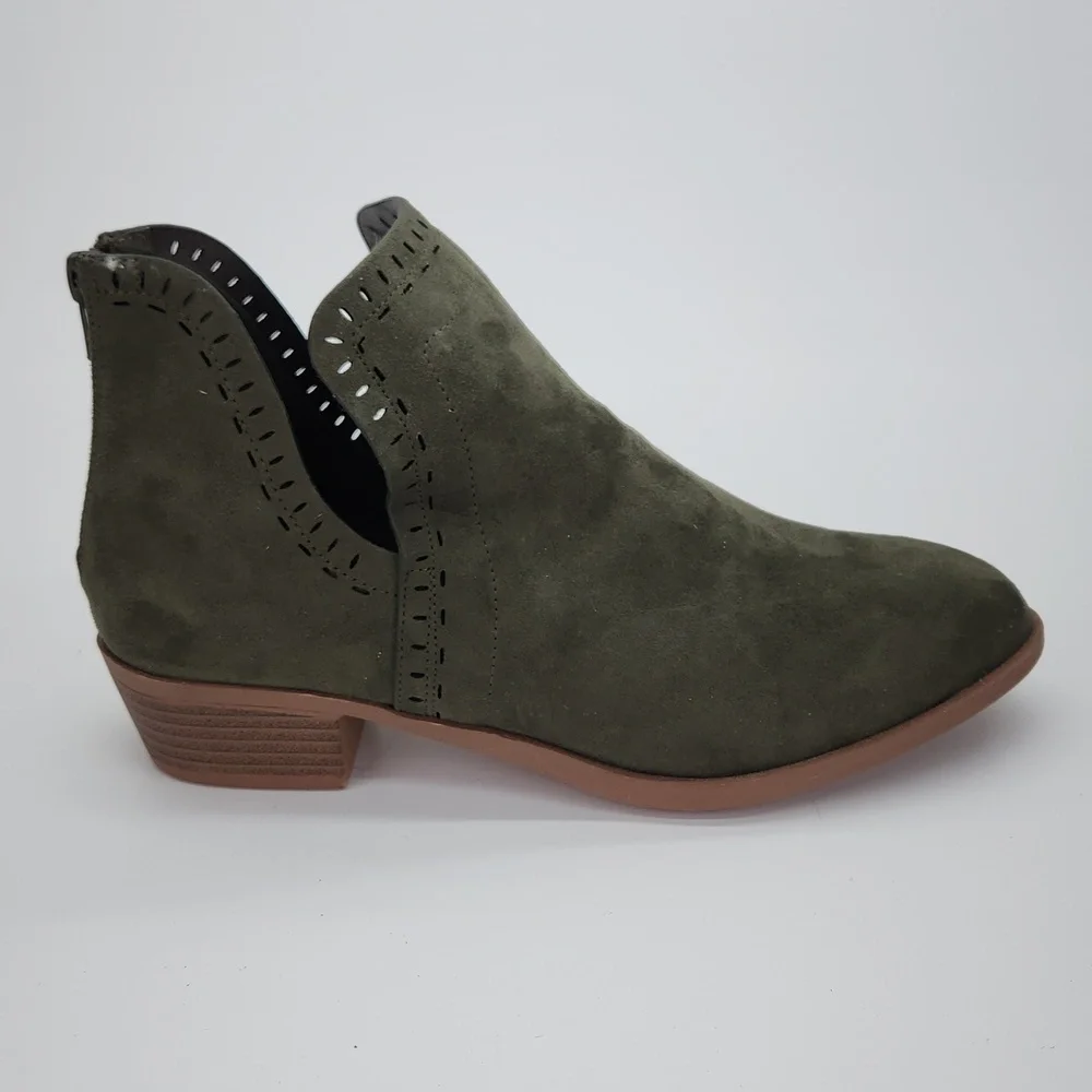 Just Fab Tommi Green Faux Suede Cutout Bootie - Zippered Heel Trendy & Versatile - Picture 5 of 12